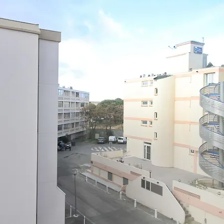 équipé 2* - Proche Thermes Et Commodités, Exposition Sud - Fr-1-553-80 Balaruc-les-Bains