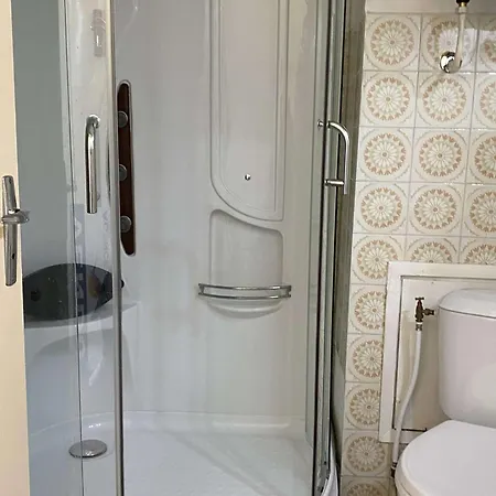 Equipe 2* - Proche Thermes Et Commodites, Exposition Sud - Fr-1-553-80 바라뤽레벵즈