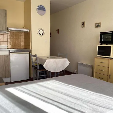 Equipe 2* - Proche Thermes Et Commodites, Exposition Sud - Fr-1-553-80 *